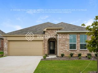 345 Sedalia Trl, Justin, TX 76247