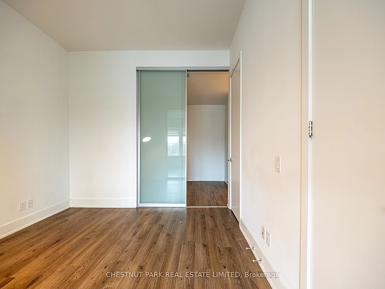 111 Saint Clair Ave W #416 — Photo 17
