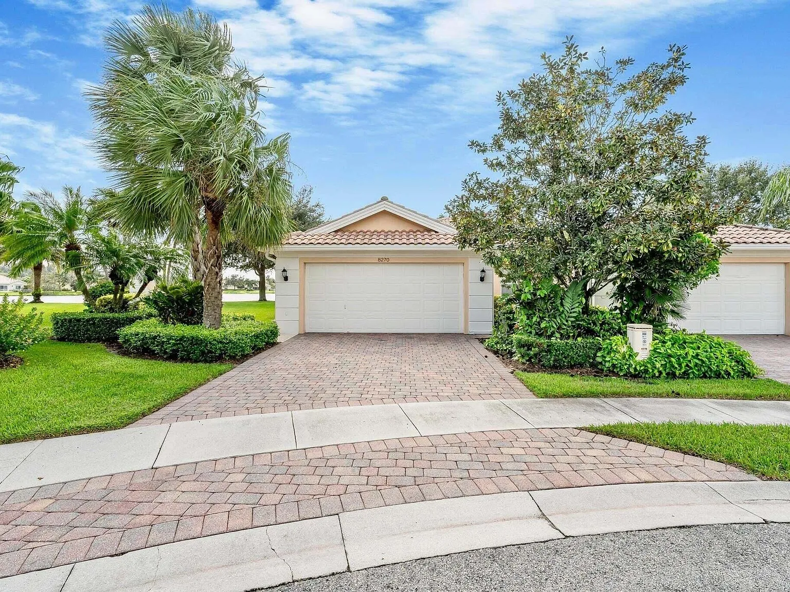 2 bed, 2.0 bath, 1680 sqft, $3,150 — Photo 3