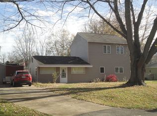 4550 Independence Dr, Clarkston, MI 48346