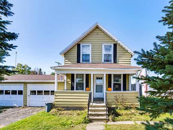 2nd image of 145 Hemlock St