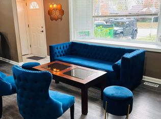 369 Martin St, Milton, ON L9T2R8