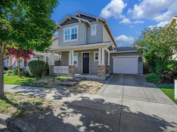 2016 Autumn Walk Drive, Santa Rosa, CA 95403