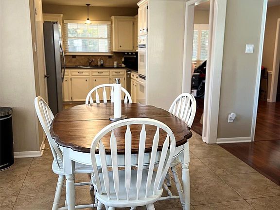 4th image of 3419 Kathleen Dr