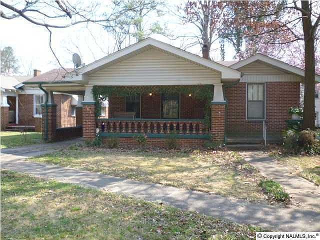 1st image of 707 Prospect Dr SE