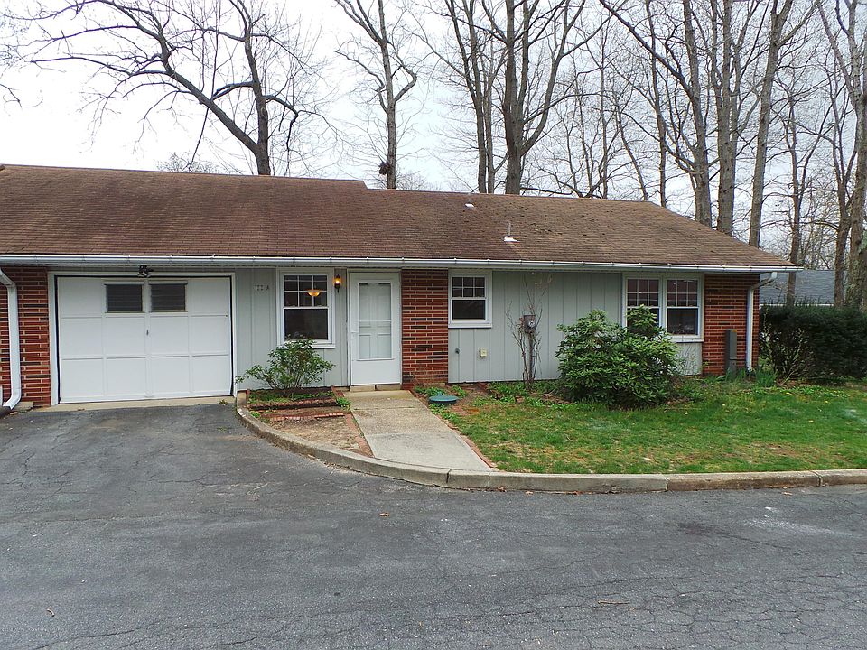 1st image of 122A Edinburgh Ln