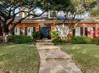 7905 Glen Albens Cir, Dallas, TX 75225