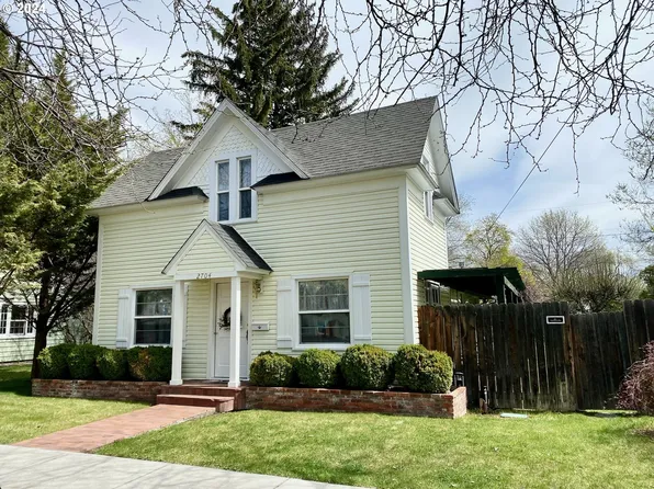 2704 Main St, Baker City, OR 97814
