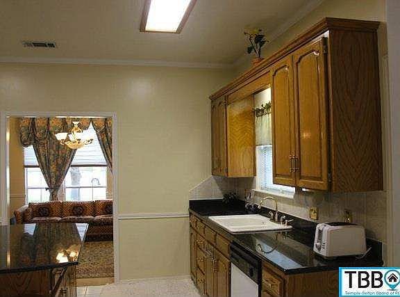 5th image of 3516 Preston Oaks Dr