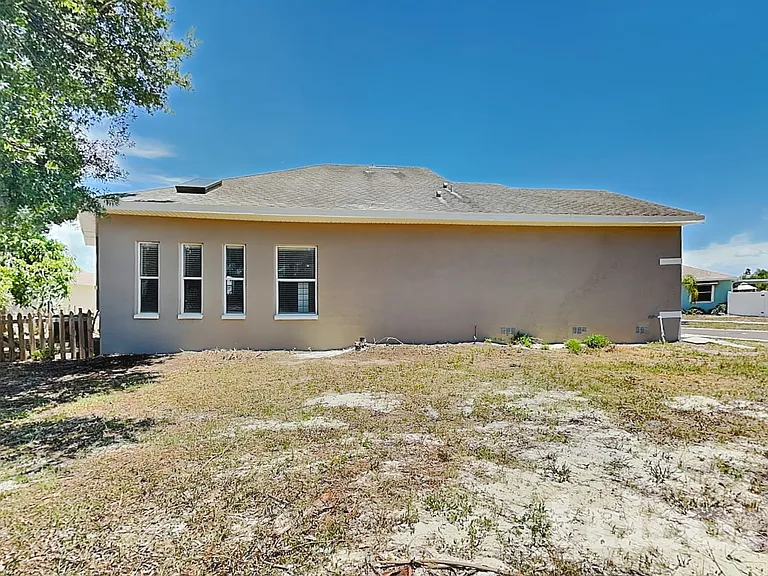 229 Lookout Dr — Photo 17