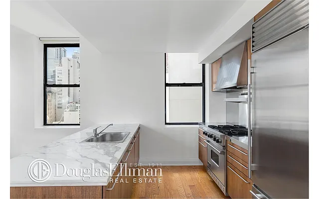 Rented by Douglas Elliman | media 21