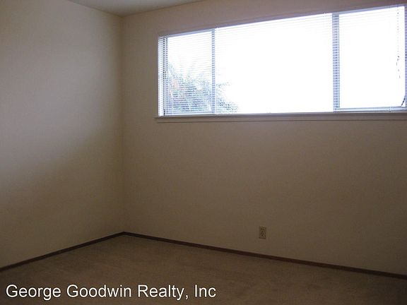 3rd image of 1251 17th Ave #6