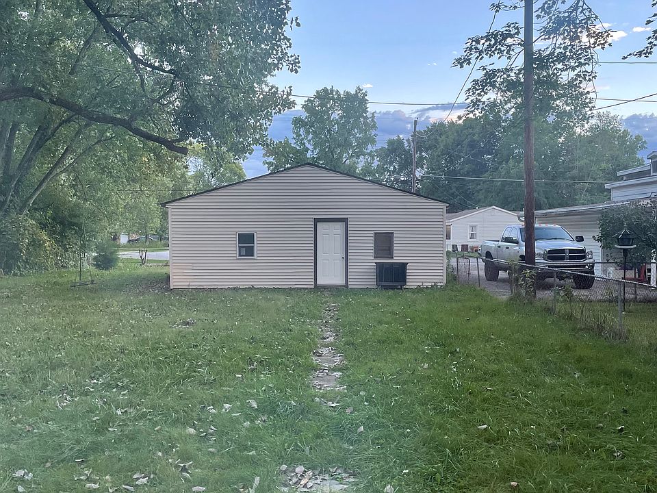 2nd image of 36 Butler Dr