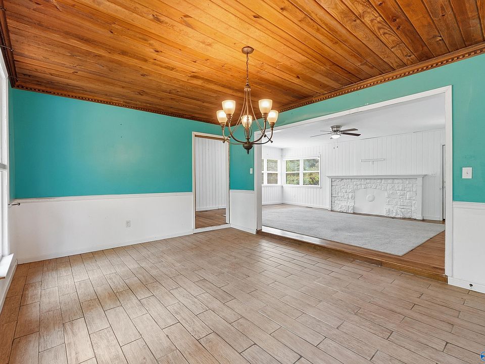 13th image of 1402 Mitchell Pines Trl