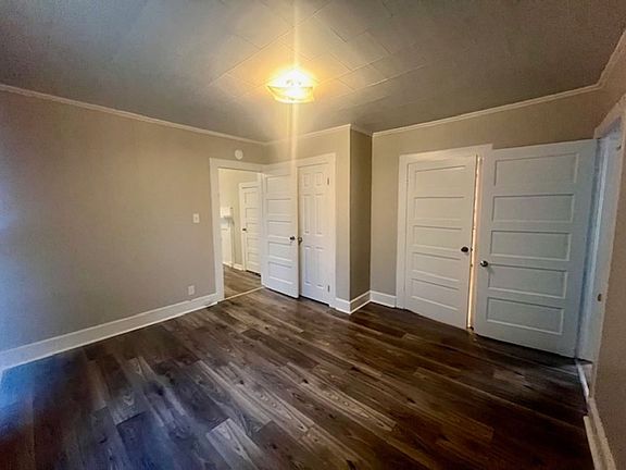 5th image of 459 Elmira St