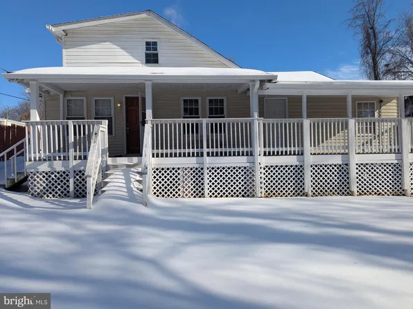 4803 Valley St, Alexandria, VA 22312