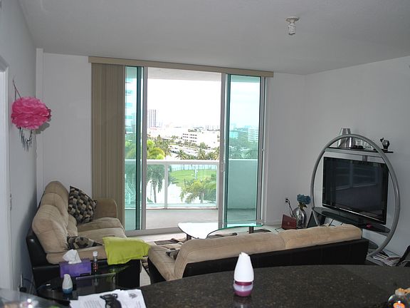 2nd image of 7900 Harbor Island Dr APT 823