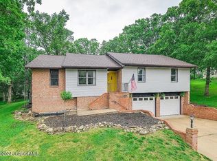 2312 Plymouth Rock Dr, Jefferson City, MO 65109