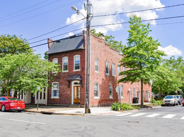 200 S West St #2