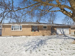 635 N Elm St, Herscher, IL 60941