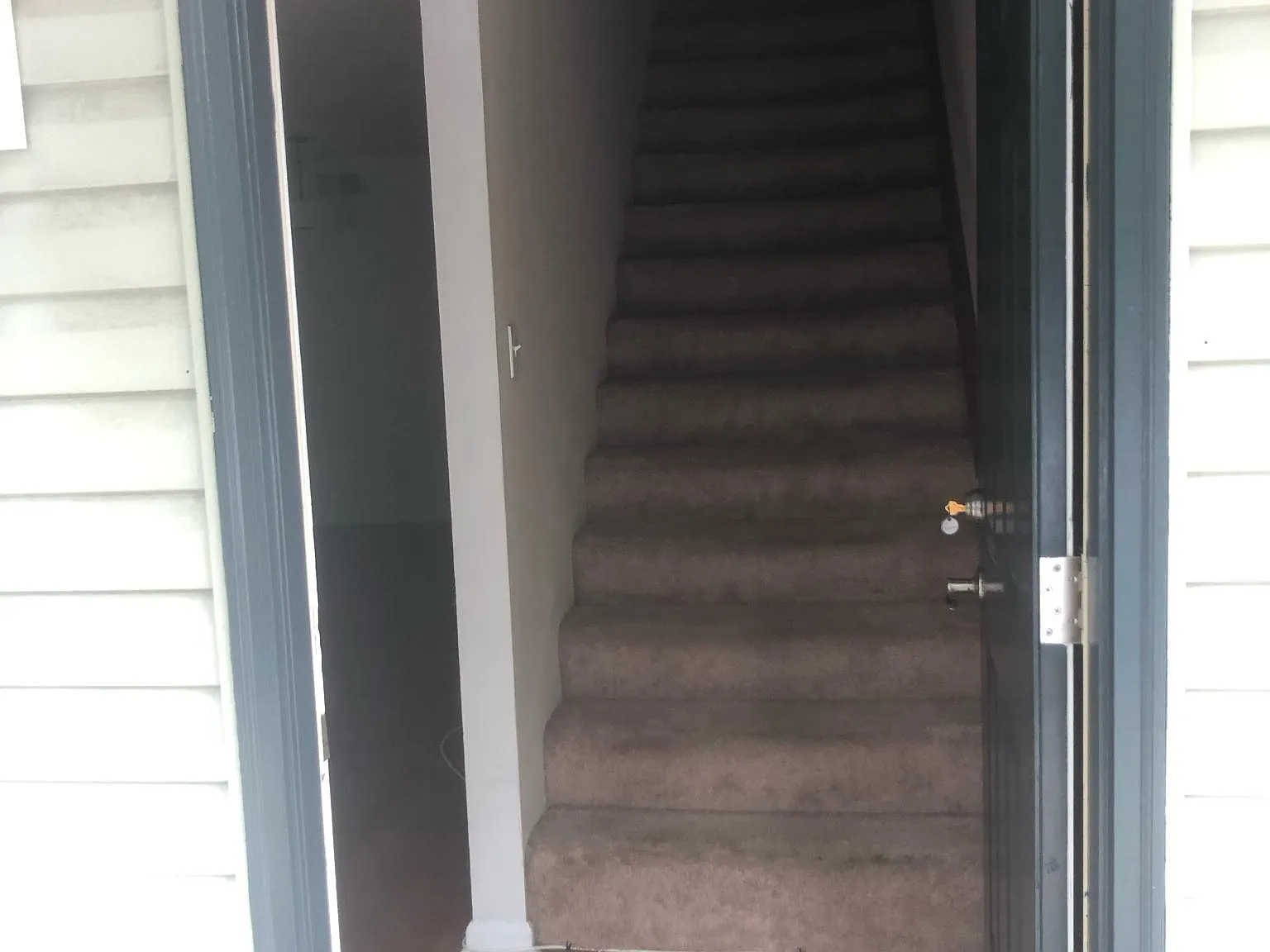 2 bed, 983 sqft, $2,300 — Photo 3