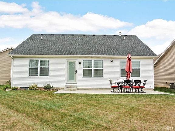 5th image of 109 Silver Oak Ct