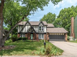 13654 S Sycamore St, Olathe, KS 66062