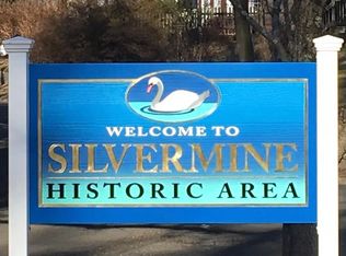 289 Mill Rd #287, New Canaan, CT 06840