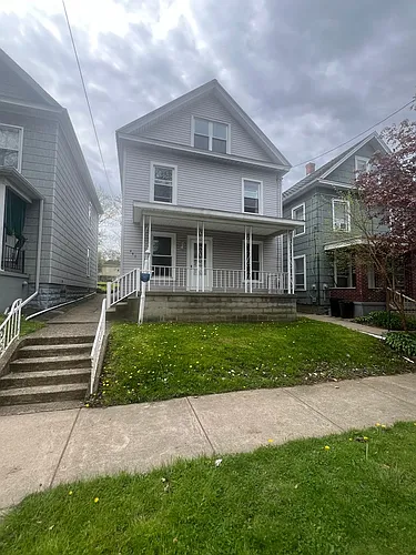 447 E 3rd St Photo 1