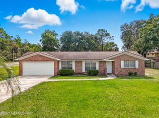 10019 Belleshore Cir W, Jacksonville, FL 32218