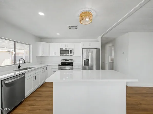 2621 N LEMA Drive, Mesa, AZ 85215