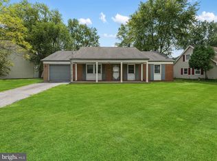 203 Evergreen Dr, Willingboro, NJ 08046