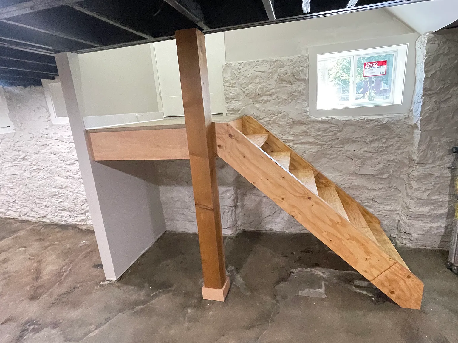 Studio, 725 sqft, $975 — Photo 3