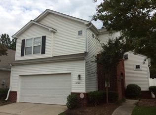 8768 Meadowmont View Dr, Charlotte, NC 28269