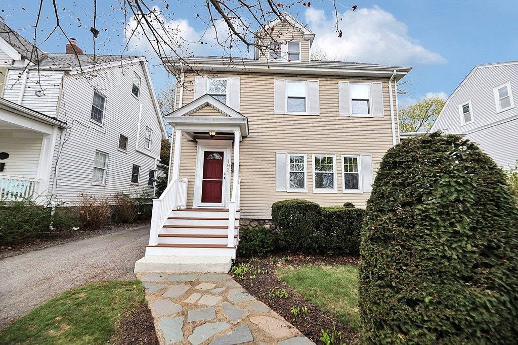 192 Maple St, West Roxbury, MA 02132 Zillow
