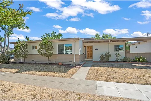 4878 Elester Dr Photo 1