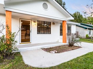 207 Village Green Cir, Summerville, SC 29486