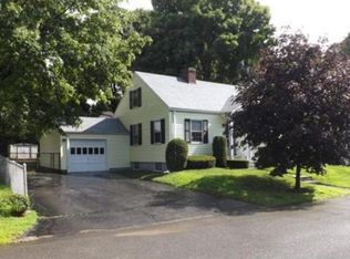17 Grant St, Stoneham, MA 02180