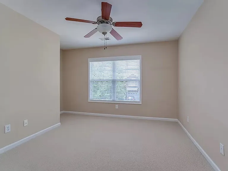 5 Braiden Manor Rd — Photo 11