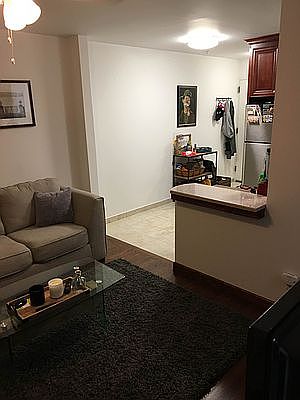 3rd image of 2326 28th Ave APT 1R