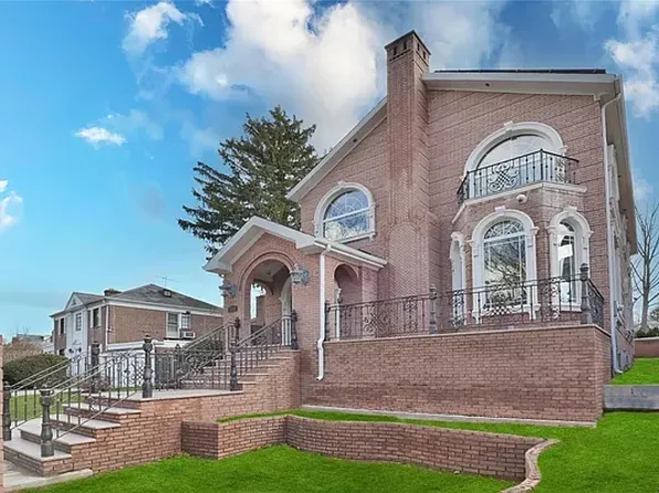 17644 Kildare Rd, Jamaica, NY 11432