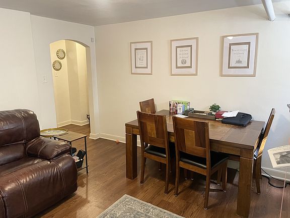 4th image of 833 Grand Ave #5588063