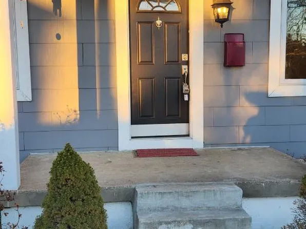 4122 Byers St, Capitol Heights, MD 20743