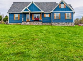 6082 Akersville Rd, Lafayette, TN 37083