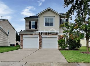 3211 Whispernut Ln, Zebulon, NC 27597