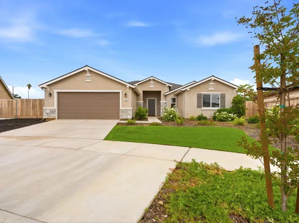W Ambassador Way, Hanford, CA 93230