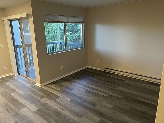 2nd image of 4531 Boardwalk Dr W Building Y-y-6
