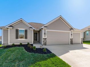 11821 N Lane Ave, Kansas City, MO 64157