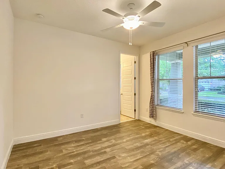 16238 Wind View Ln — Photo 16