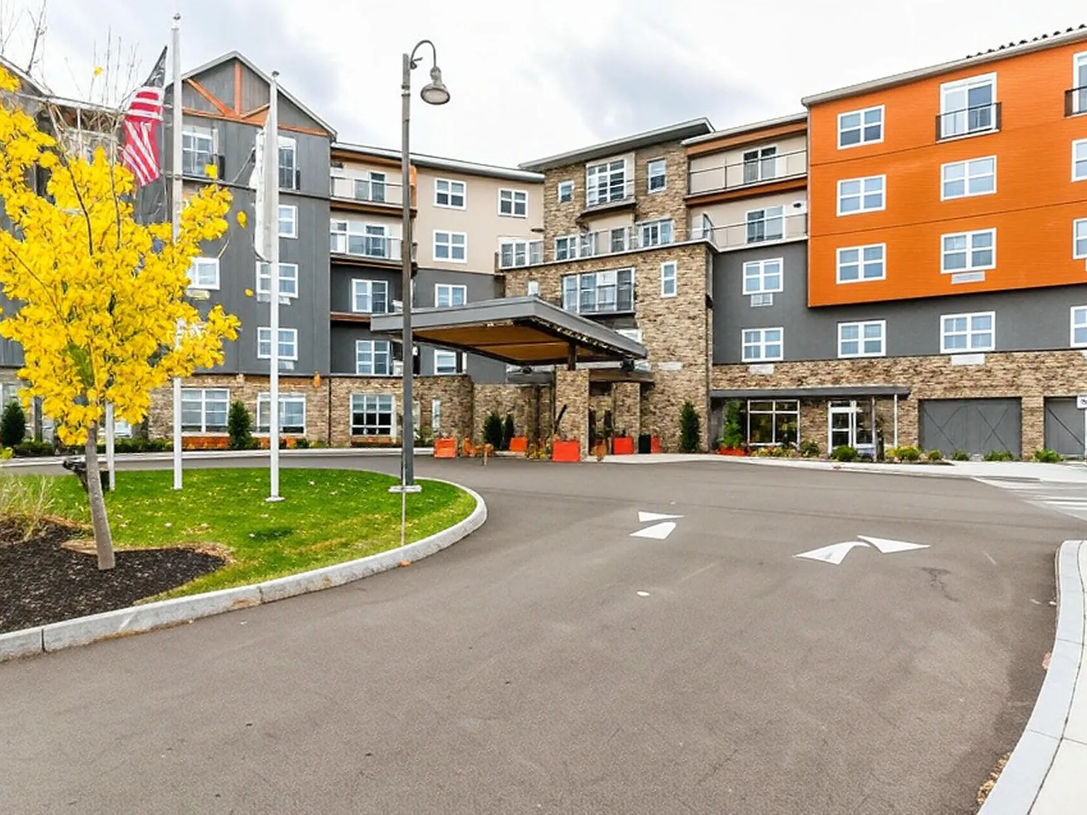 2 bed, 1195 sqft, $4,000 — Photo 1